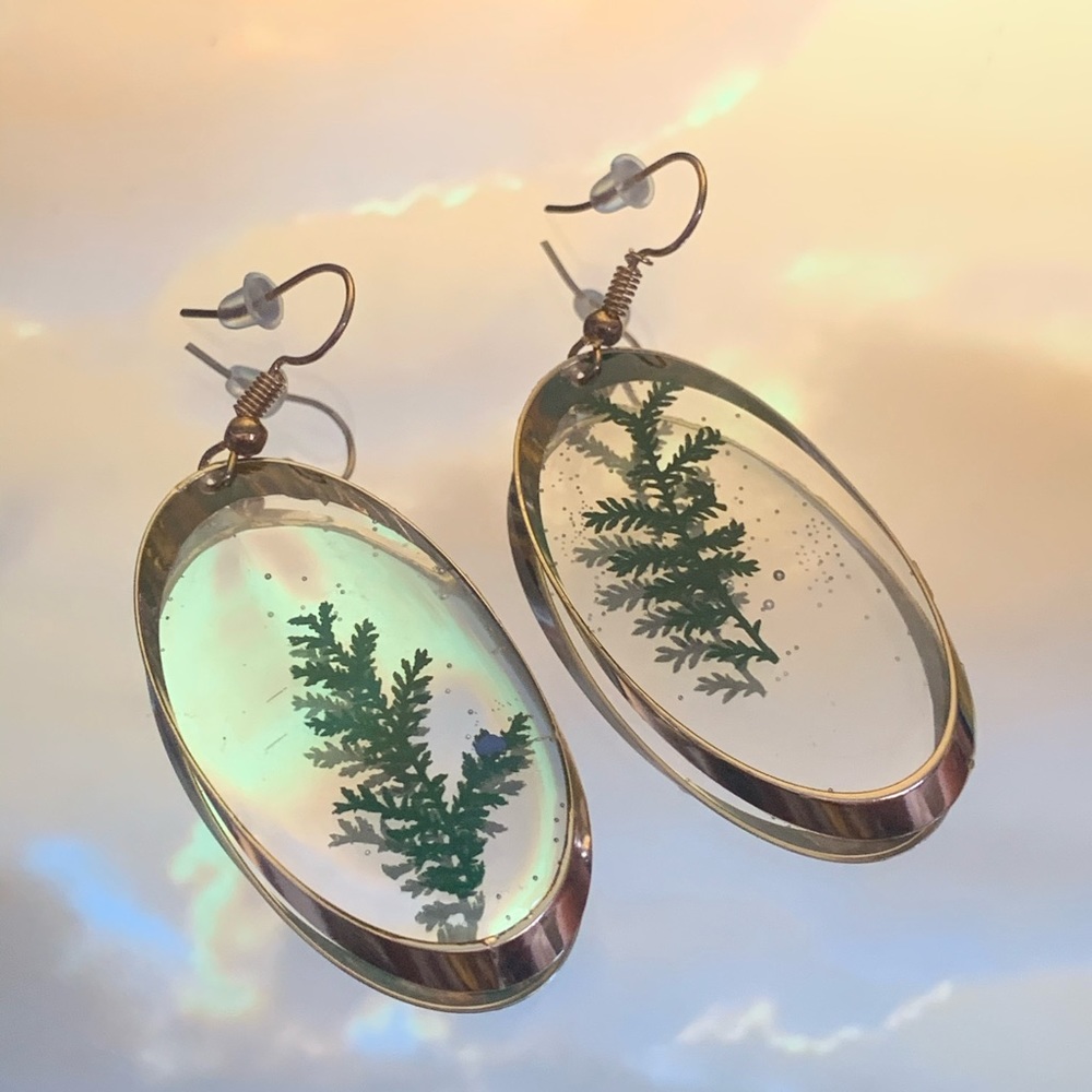 💰🌿Gold Fern Earrings🌿💰